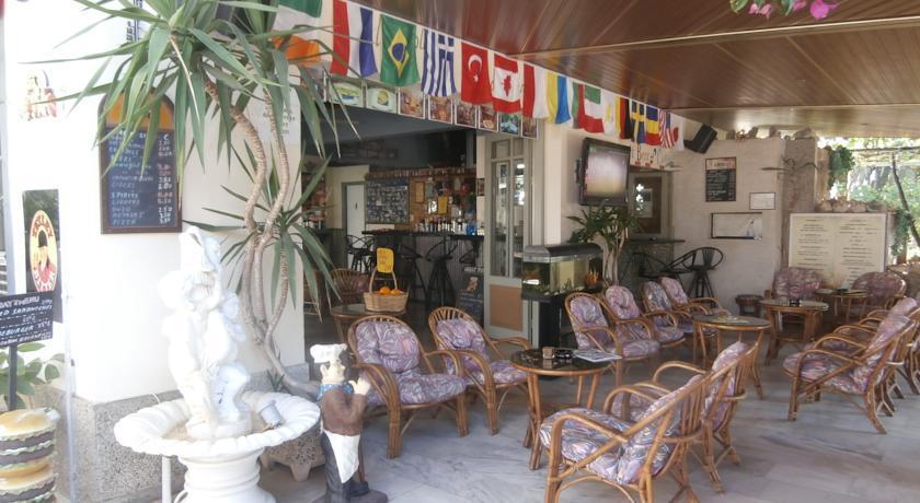 Harry's Bar & 2 Acharavi (Corfu)