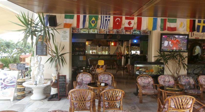Harry's Bar & 2 Acharavi (Corfu)
