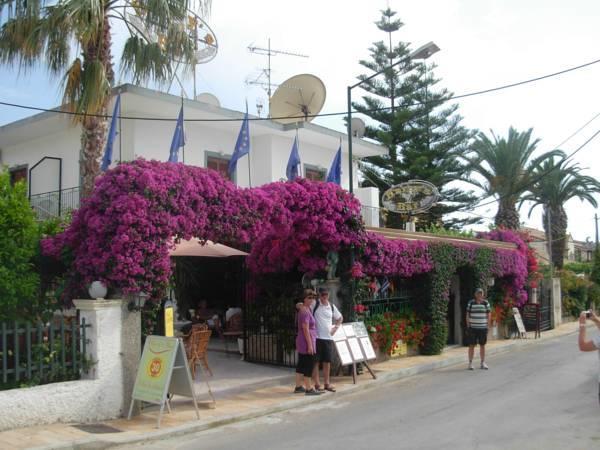 Harry's Bar & 2 Apartament *